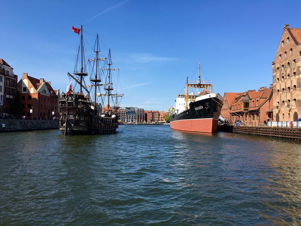 Moon River Apartments Gdansk Old Town Bagian luar foto